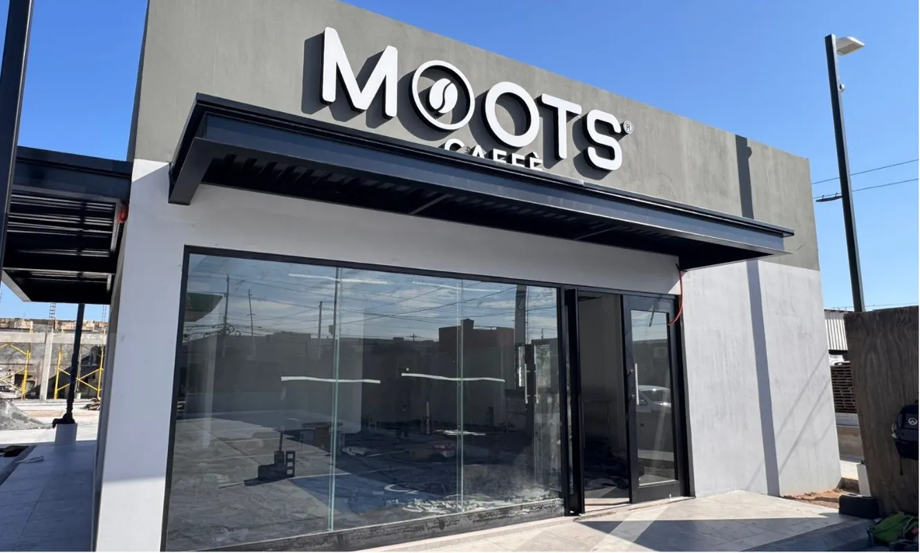 Fachada de Moots Plaza Norte